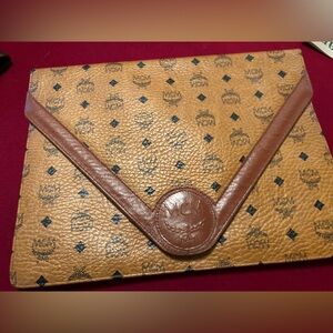 Classic MCM Portfolio/Clutch